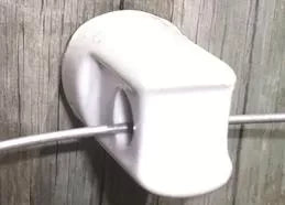 Pasture Management Porcelain Screw-in Insulator Small